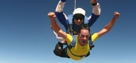 Sorteo de salto en paracaidas