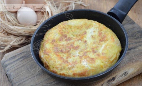 Tortilla-de-patatas-con…-cebolla-y-calabaza-630x380