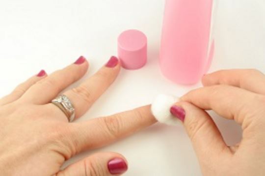 quitaesmalte-gratis-maybelline