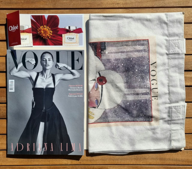 Regalos Revistas Noviembre 2024 Vogue