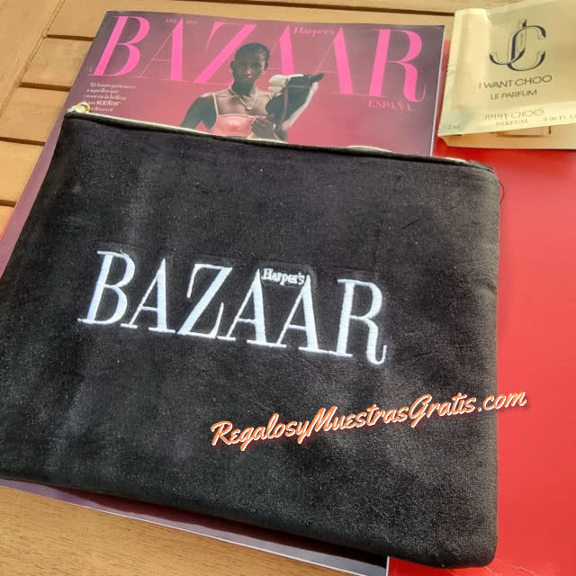 Regalos Revistas Enero 2025 Harpers Bazaar Clutch