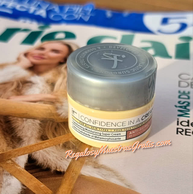 Regalos Revistas Enero 2025 Marie Claire It Confidence