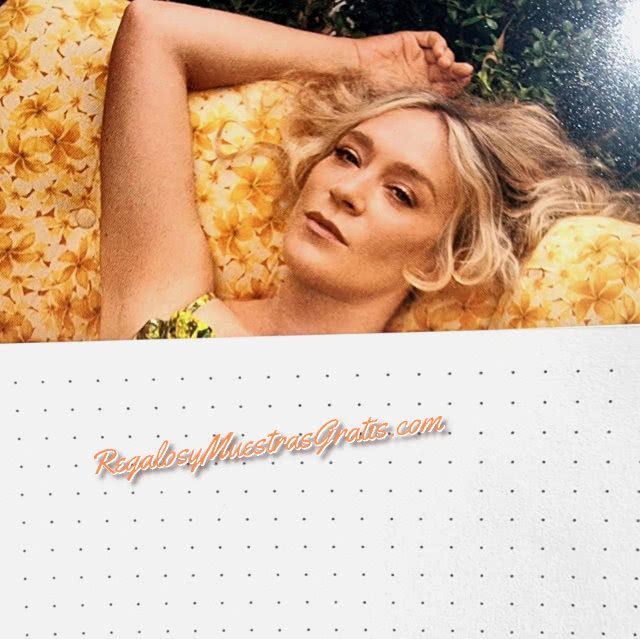 Regalos Revistas Octubre 2025 Vogue Cuaderno